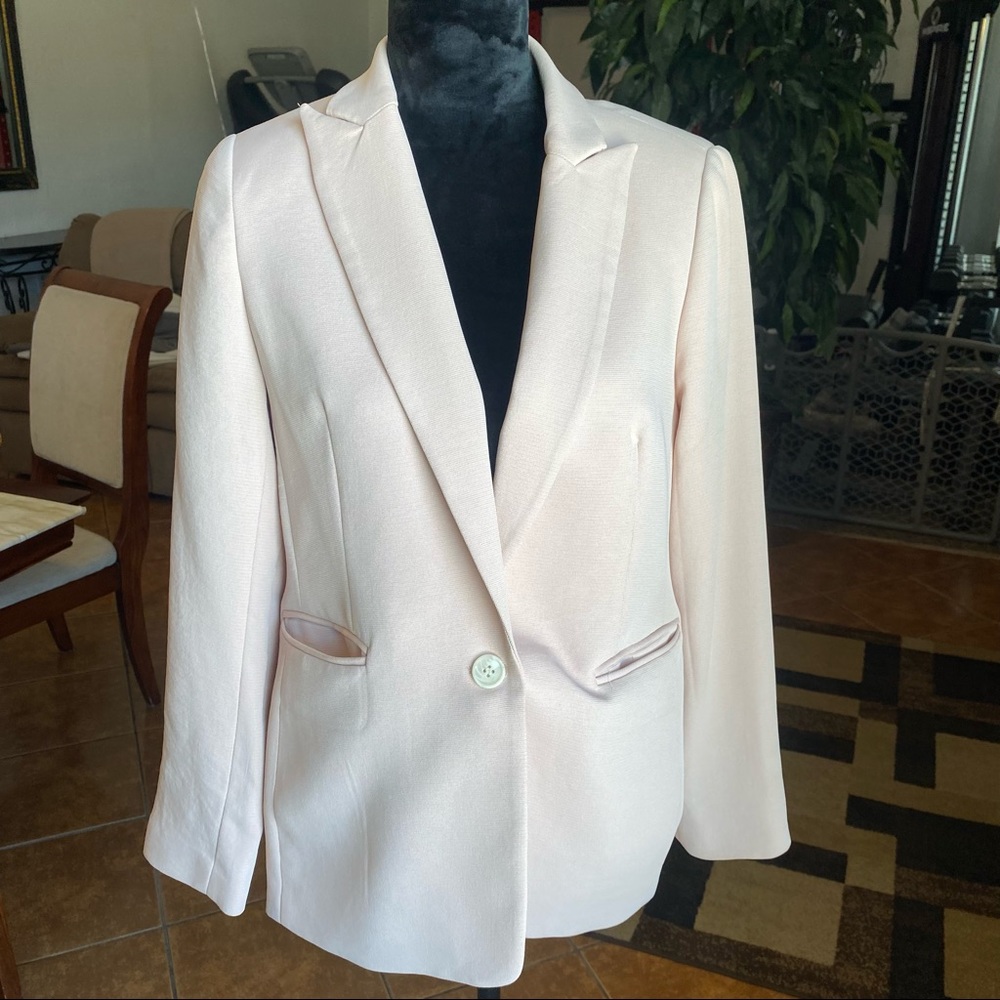 Vince Camuto Blazer 8